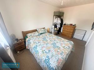 Bedroom- click for photo gallery